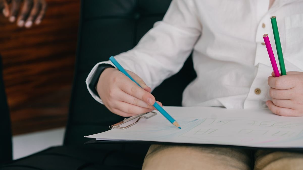 Anamnese infantil: o que é, como conduzir e um roteiro para não esquecer nada
